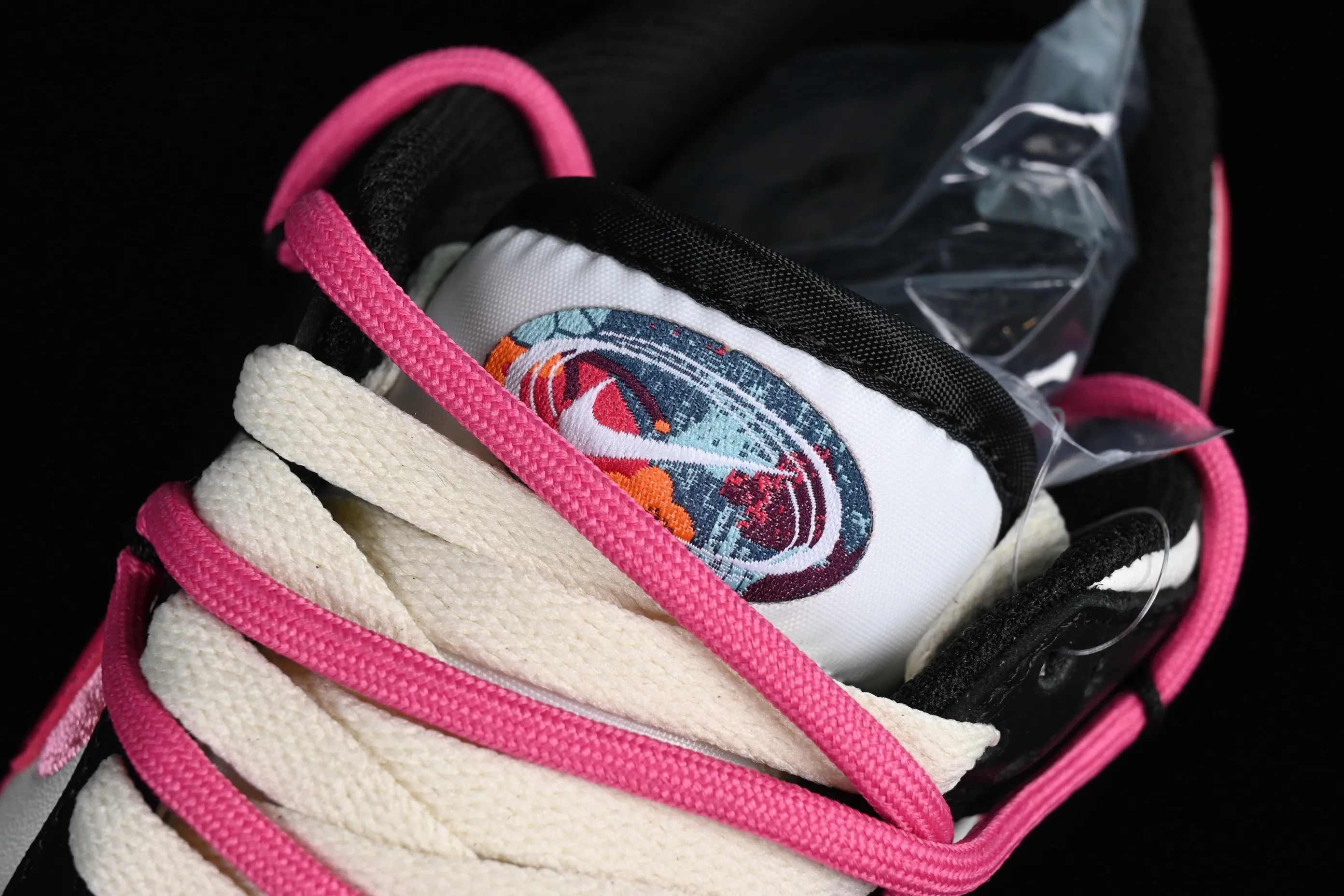 All Categories Nk SB Dunk Series Nk SB Dunk Low Low-top sneakers J version Nk Dunk Low "Multi Color" Vibrant three hooks Customized version of deconstructed strap casual sneakers FD4623-131
